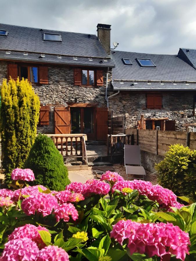 Les Granges De La Fontaine Villa Antignac Exteriör bild