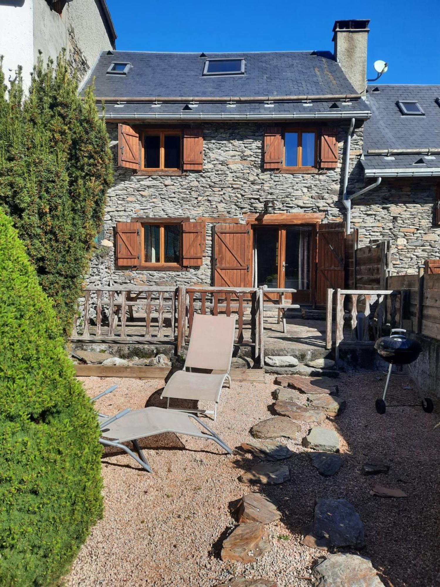 Les Granges De La Fontaine Villa Antignac Exteriör bild